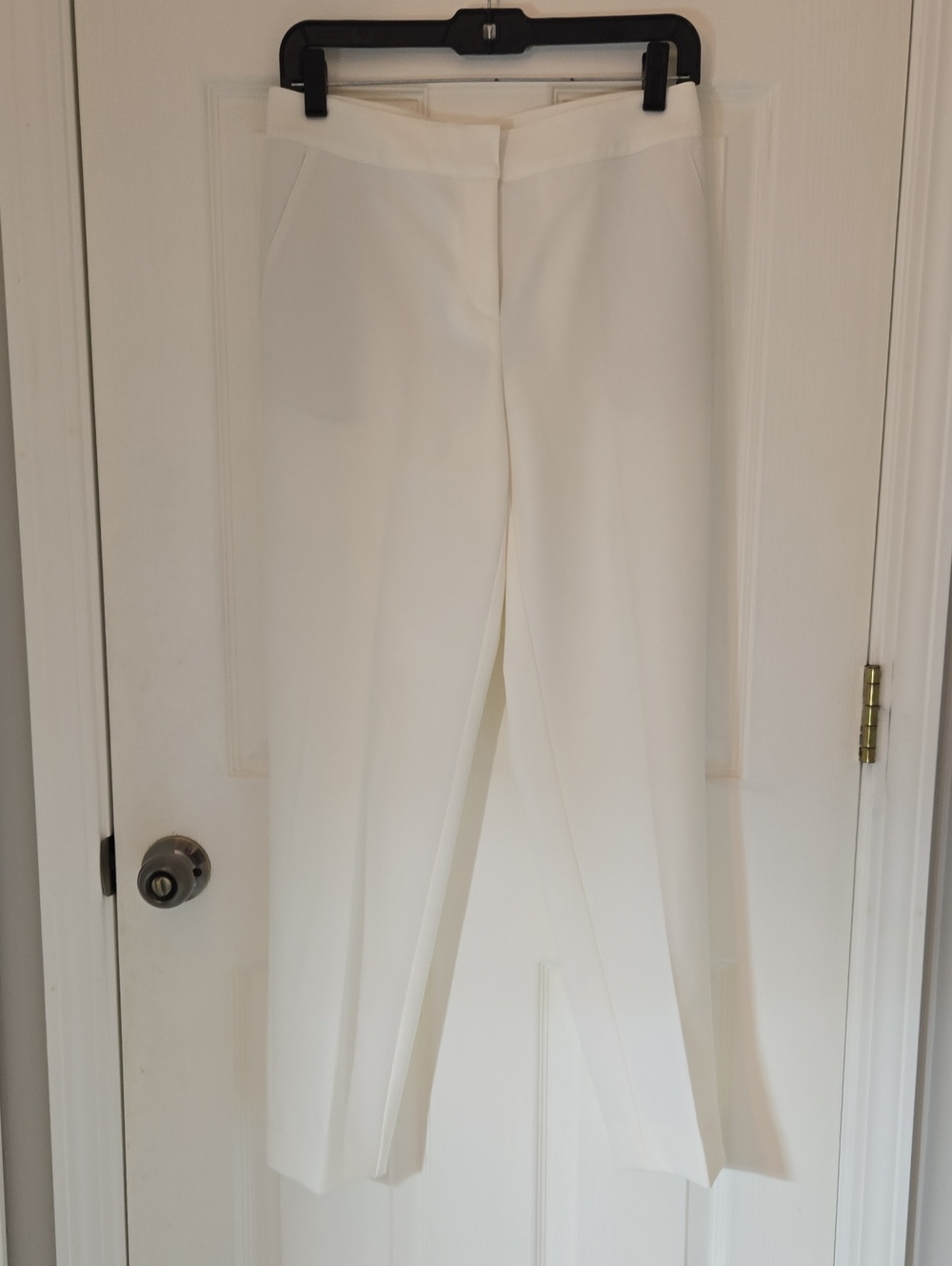 St. John White Tailored Straight-Leg Pants